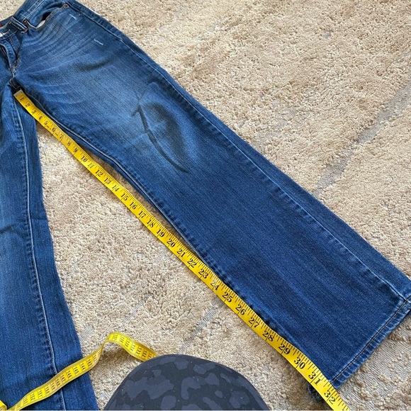 Lucky Brand Jeans Sofia Straight Leg Medium Wash Mid Rise: 10/30 Long Inseam - Picture 6 of 11